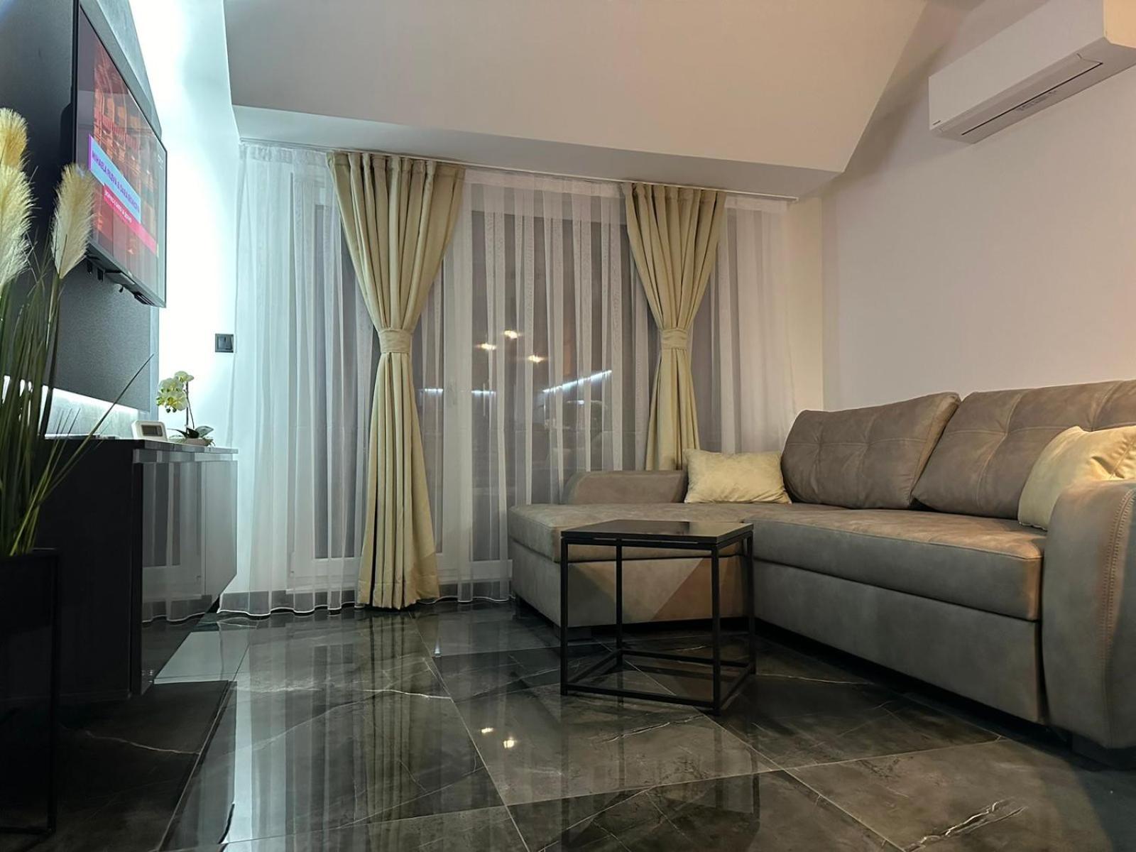 Ka Apartment Luxury Stara Zagora Exterior photo